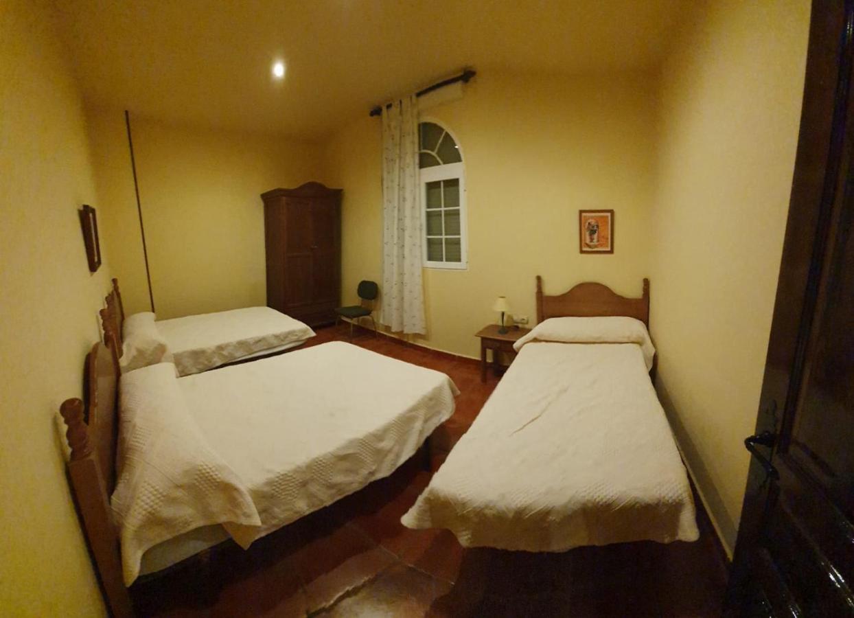 Monte Rosado Viviendas Vacacionales La Peza Ngoại thất bức ảnh